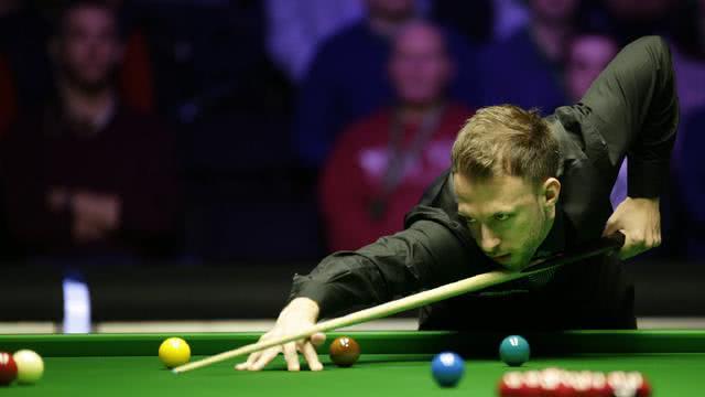 中占据有利 中占据有利